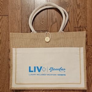 NWT Straw Tote Bag